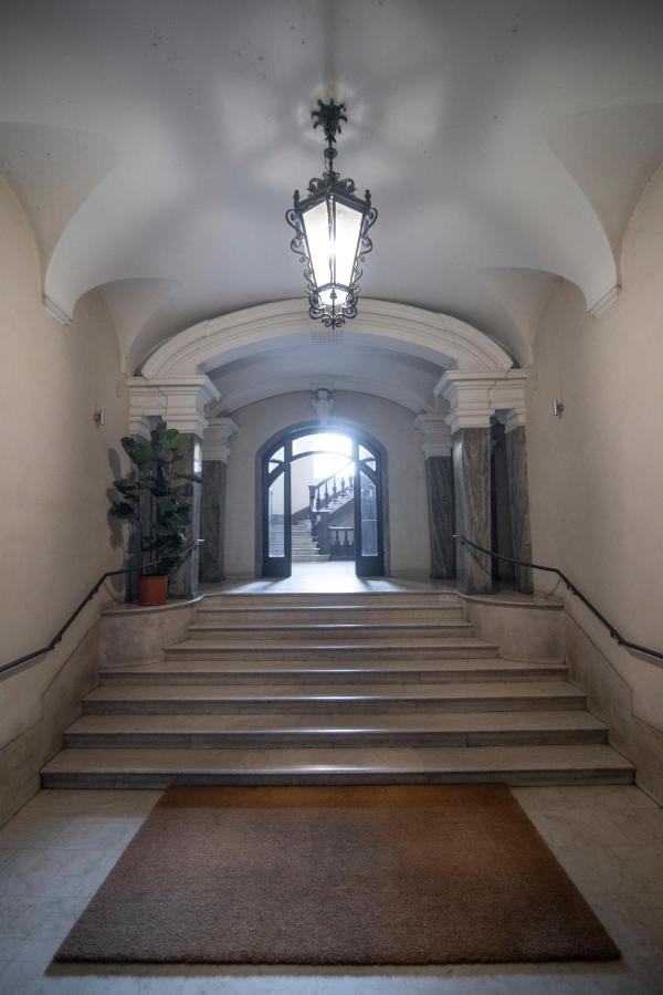 罗马Dimora Storica Palazzo Marescalchi Belli公寓 外观 照片