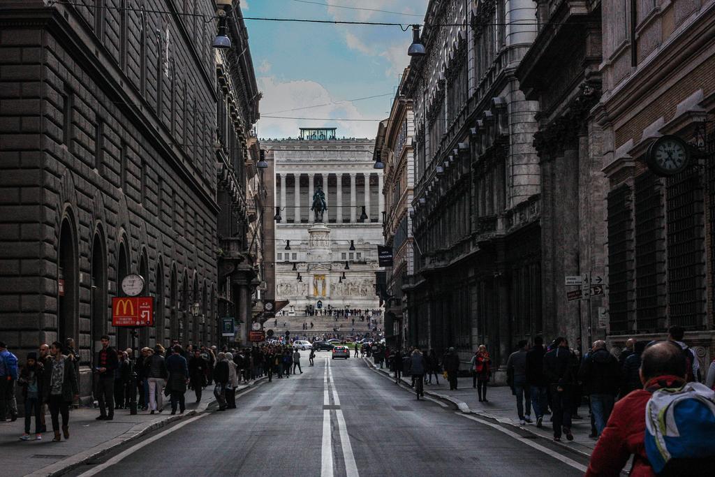 罗马Dimora Storica Palazzo Marescalchi Belli公寓 外观 照片